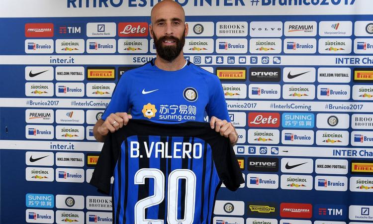 Inter, Borja Valero: 'Fiorentina? Via per colpa della dirigenza. Nainggolan il top'