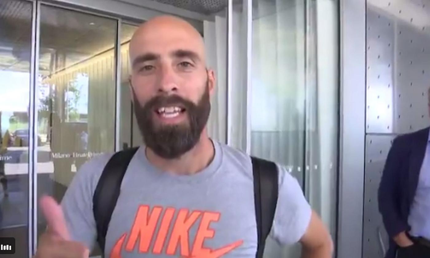 Borja Valero riparte dai dilettanti del Lebowski: da cuoco a sguattero, esilarante VIDEO