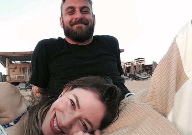 Instagram, Sarah difende il marito De Rossi da un tifoso del Boca