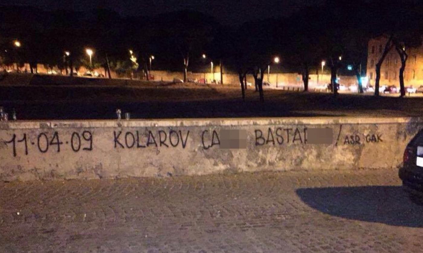 Tifosi della Roma contro Kolarov 'il laziale': 'Bast...o' FOTO