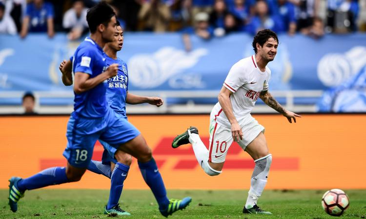 Milan, Pato si offre: la situazione
