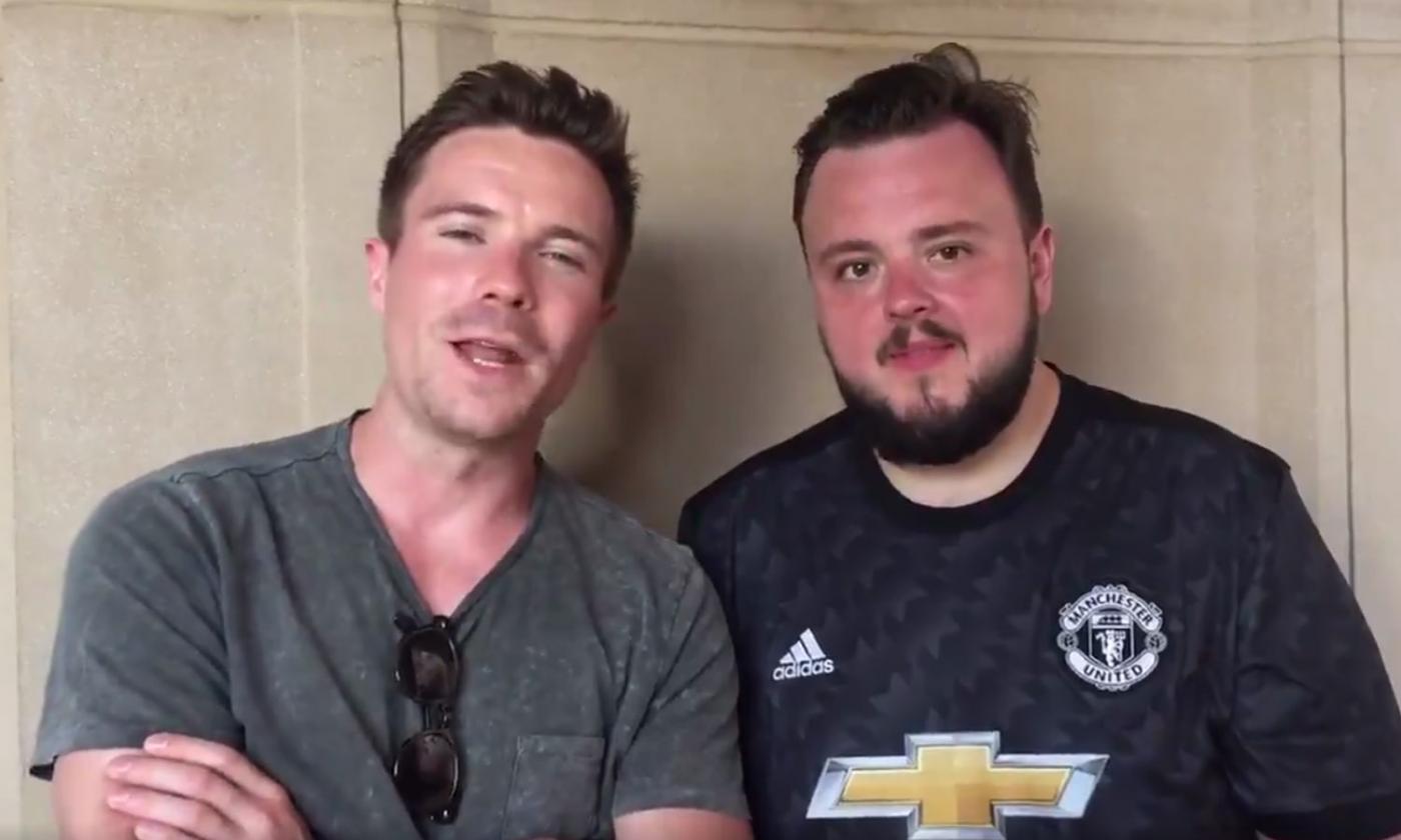 Manchester United, Sam e Gendry di Game Of Thrones in visita alla squadra VIDEO