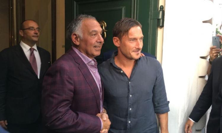 Totti, niente Tokyo: 'Presto sarò dirigente della Roma'