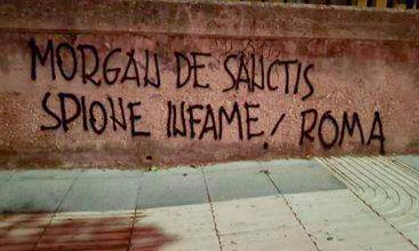 De Sanctis torna alla Roma, gli ultras lo insultano: 'Spione infame'. Il motivo...