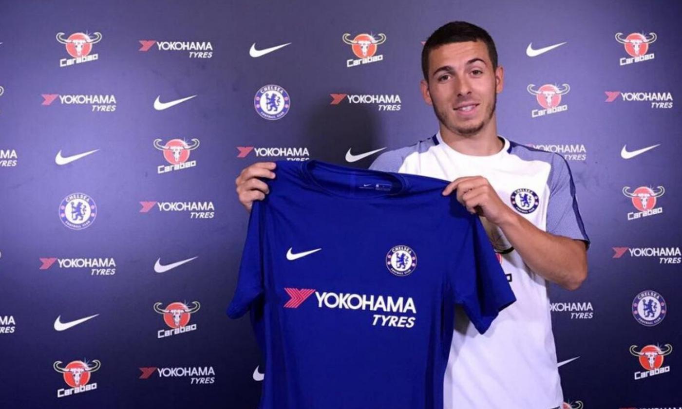 Official: Chelsea acquire Hazard (pics)