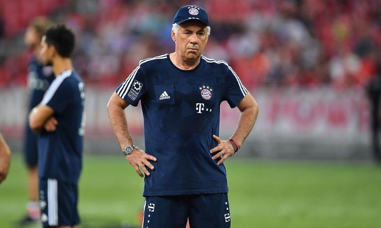 Bayern: Salihamidzic toglie le sigarette ad Ancelotti