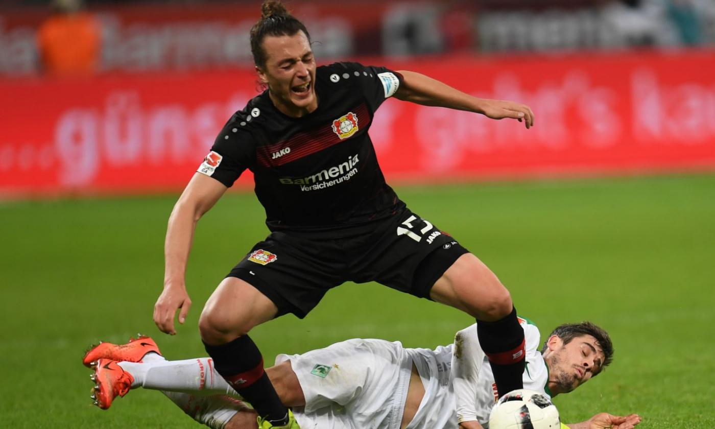 Bayer Leverkusen, UFFICIALE: rinnova un centrocampista