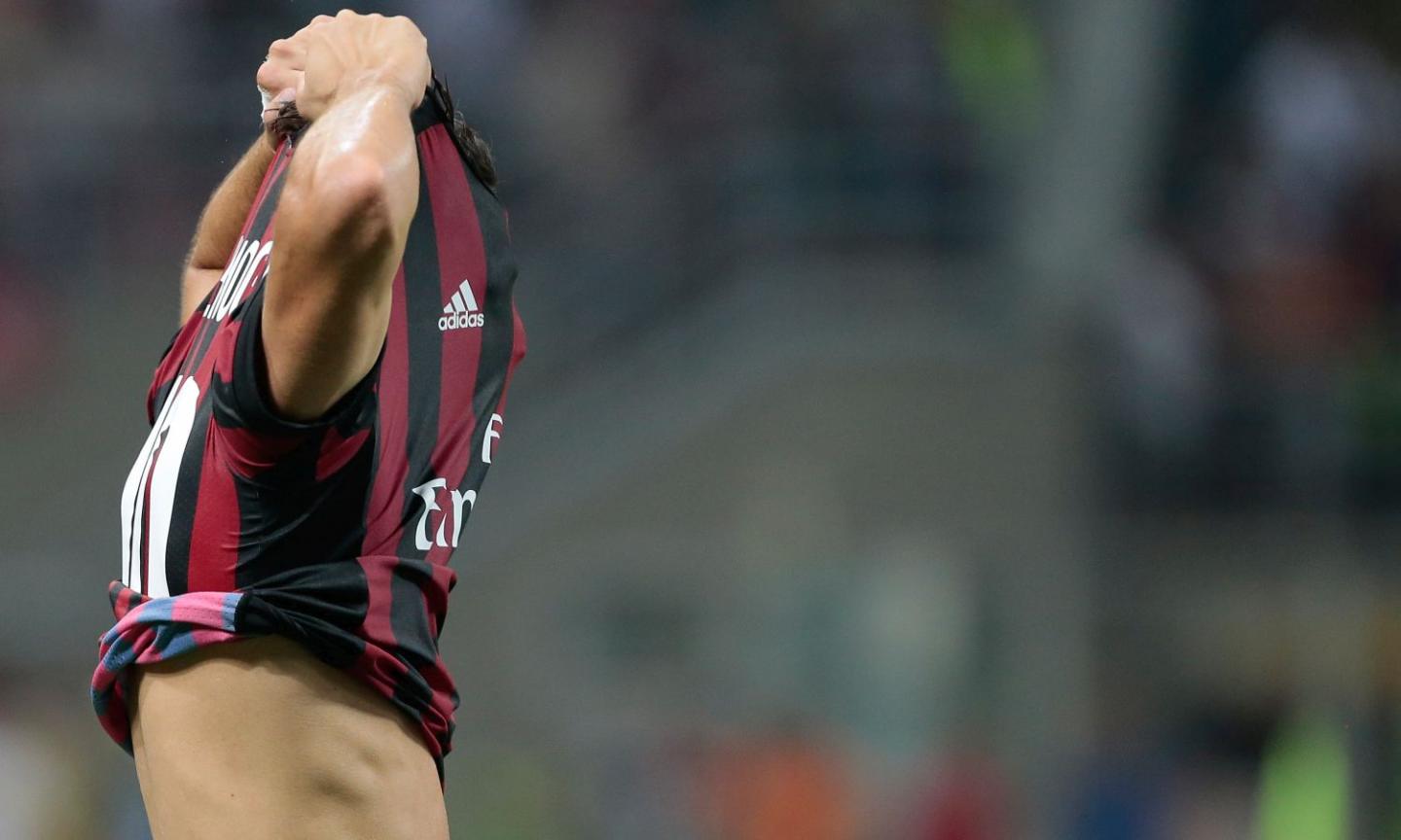 Milan, Calhanoglu ti tiene sulle spine!