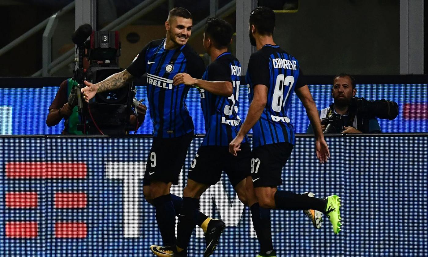 Inter, Vecino: 'Possiamo fare meglio di così. Che bello giocare con attaccanti così!'