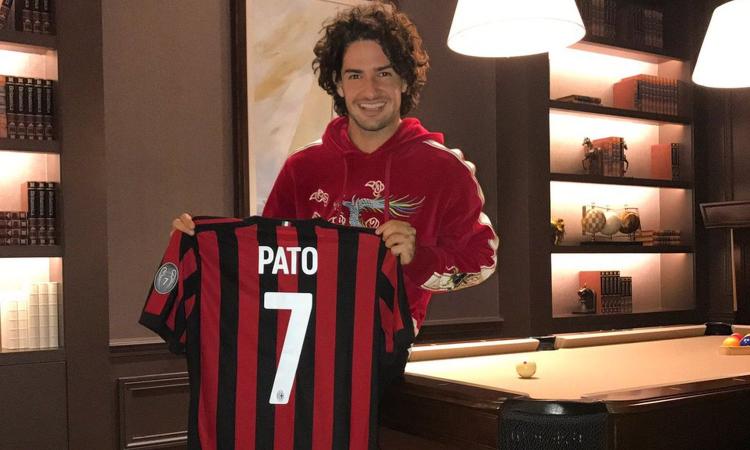 Milan, la numero 7 sulle spalle di... Pato FOTO e VIDEO