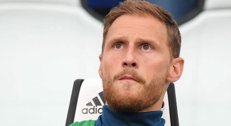 Juventus make Howedes decision