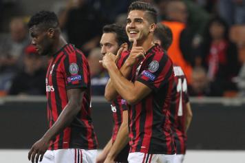 andre silva, milan, gioia, gesto, 2017/18