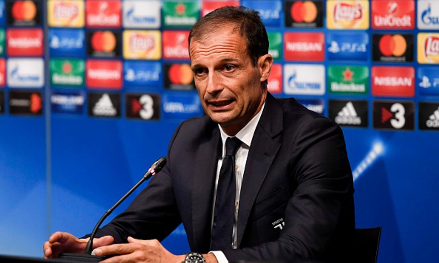 Allegri: 'Dani Alves e Bonucci? Ricordatevi di Pirlo, Tevez e Vidal'