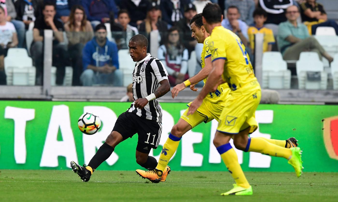 Juve, Douglas Costa delude: è un rebus