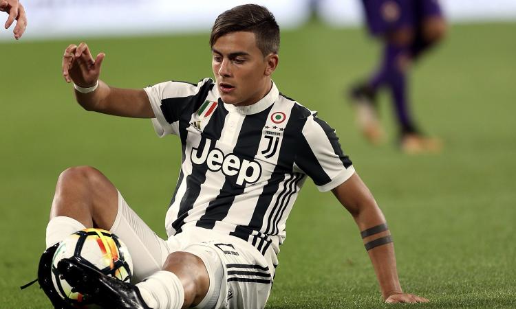 Caressa: 'Non vi sembra che Dybala sorride, sorride ma poi...'