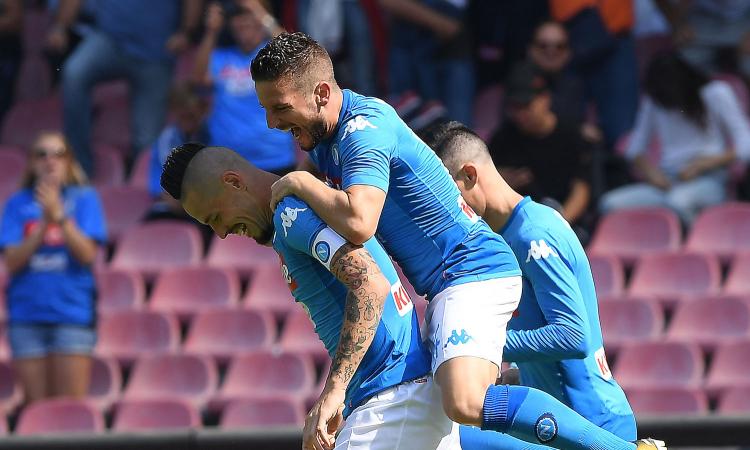 Il Napoli è primo da solo: 3-0 al Cagliari