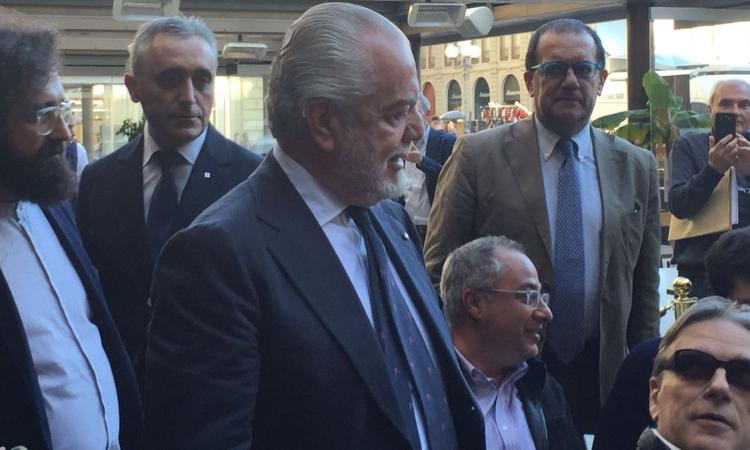 De Laurentiis, mano pesantissima sul Napoli: multe ai giocatori, possono arrivare fino al 50% dello stipendio
