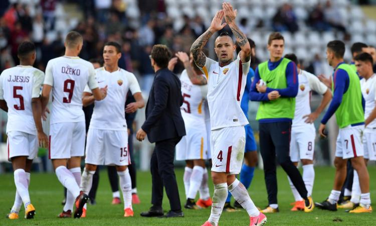 Roma-Crotone, formazioni ufficiali: gioca Nainggolan, c'è Crociata