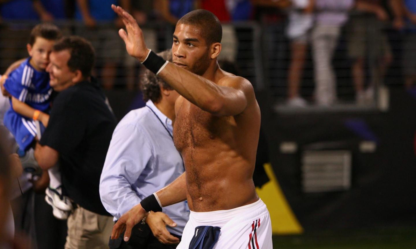 Che fine ha fatto? Onyewu, dalla 'rissa del secolo' con Ibra all'amore con la più bella modella persiana