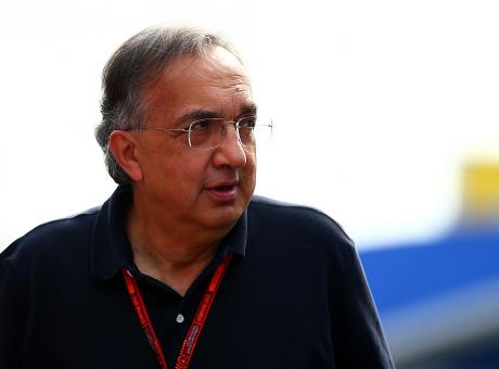 Charles-Sivori-Boniperti: le figurine di Marchionne, la Juve lo ricorda in USA