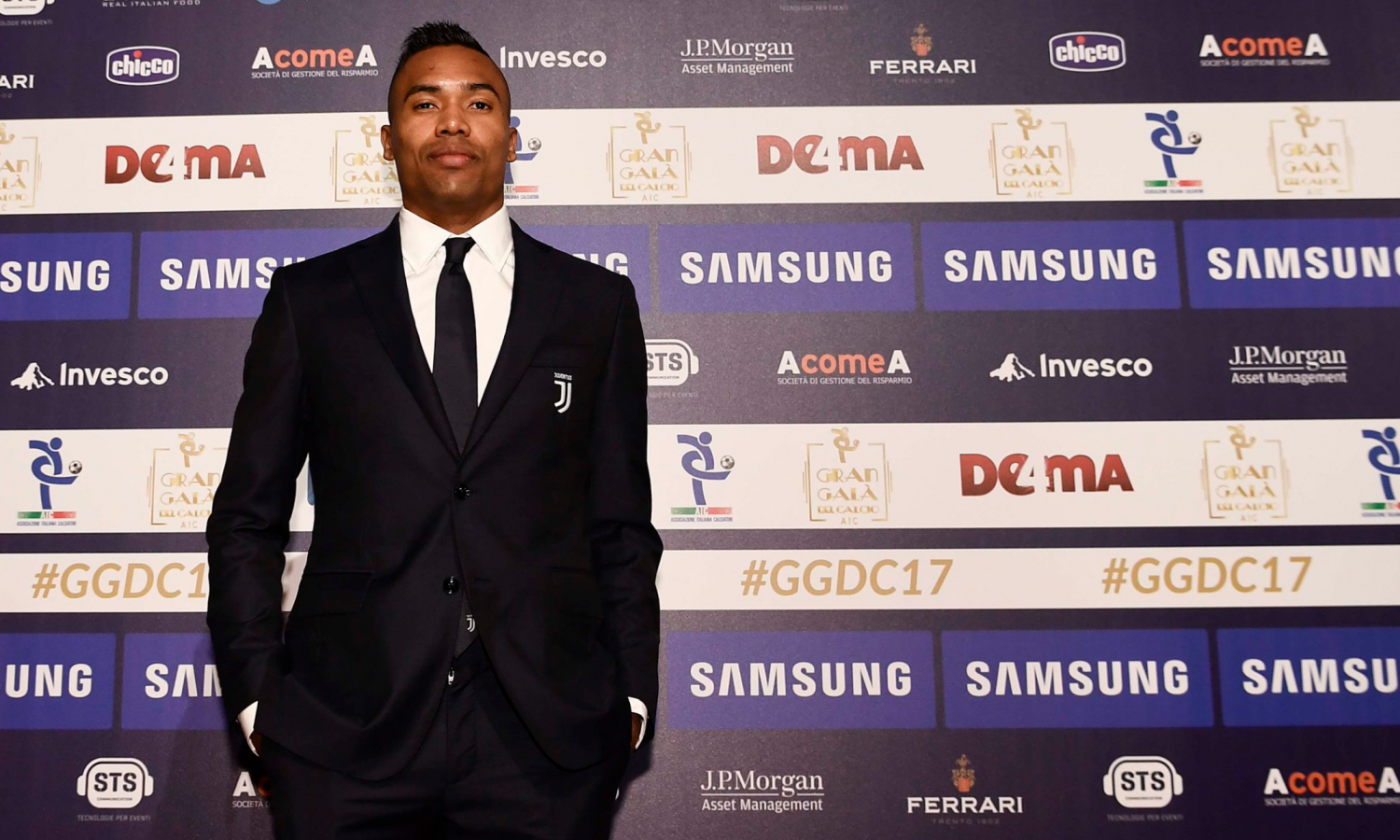 Exclusive: Juve tell Chelsea new Alex Sandro price-tag