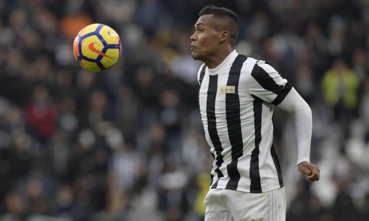 Juve, l'affare Alex Sandro spacca in due il Chelsea