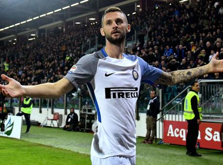 Brozovic si scopre imprenditore: 'Epic Brozo' diventa un bar! FOTO |  Inter | Calciomercato.com