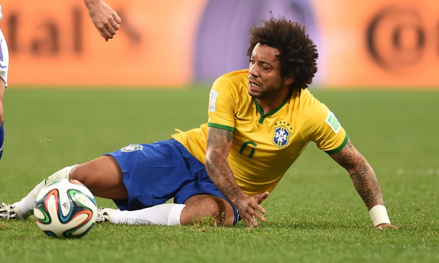 Brasile: Marcelo distratto dal figlio in allenamento VIDEO