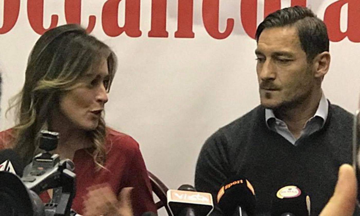 Totti con la Boschi contro il femminicidio: 'Basta violenza'