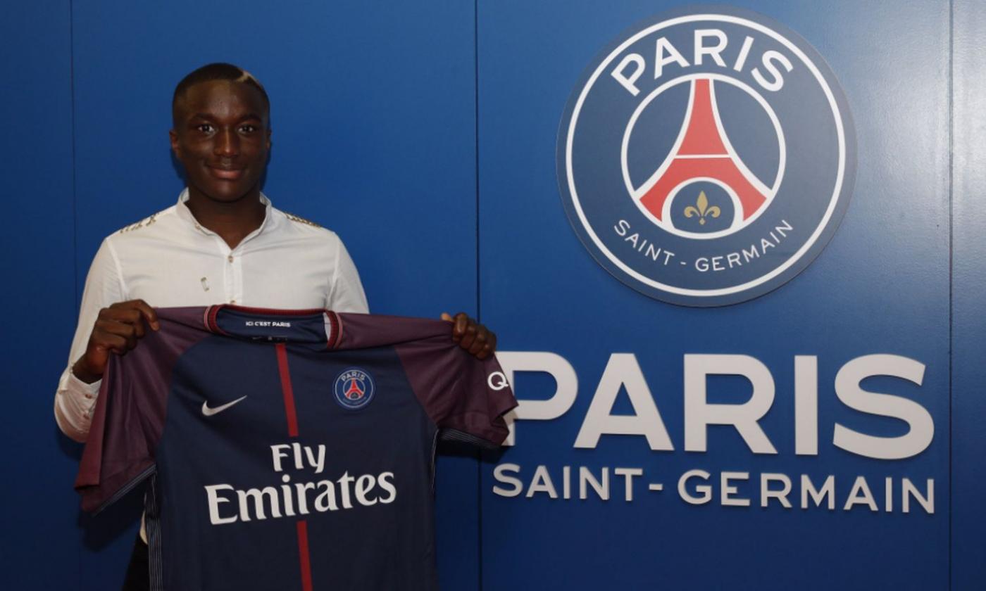 PSG, UFFICIALE: primo contratto per un talento del '99