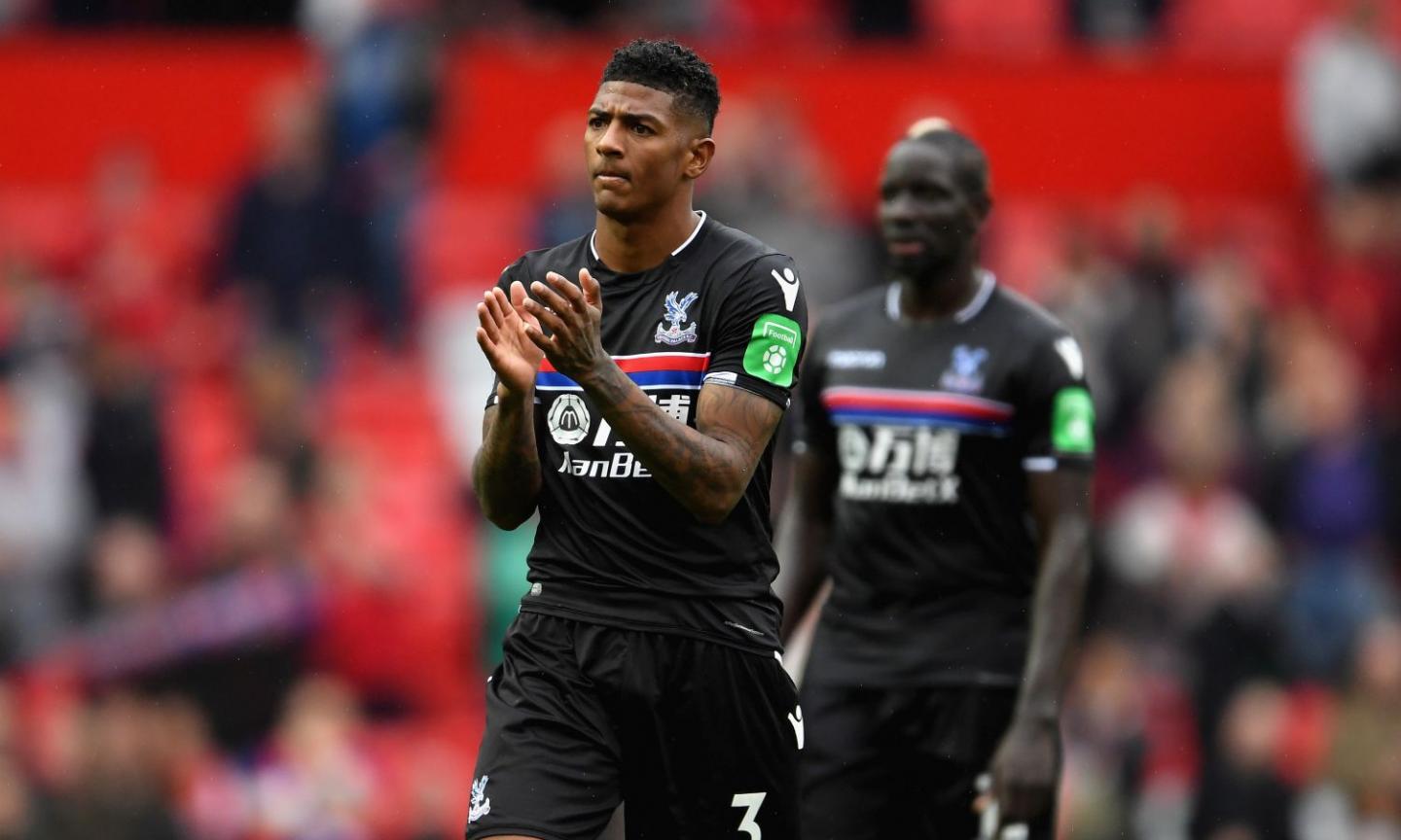 Leeds, piace van Aanholt del Crystal Palace