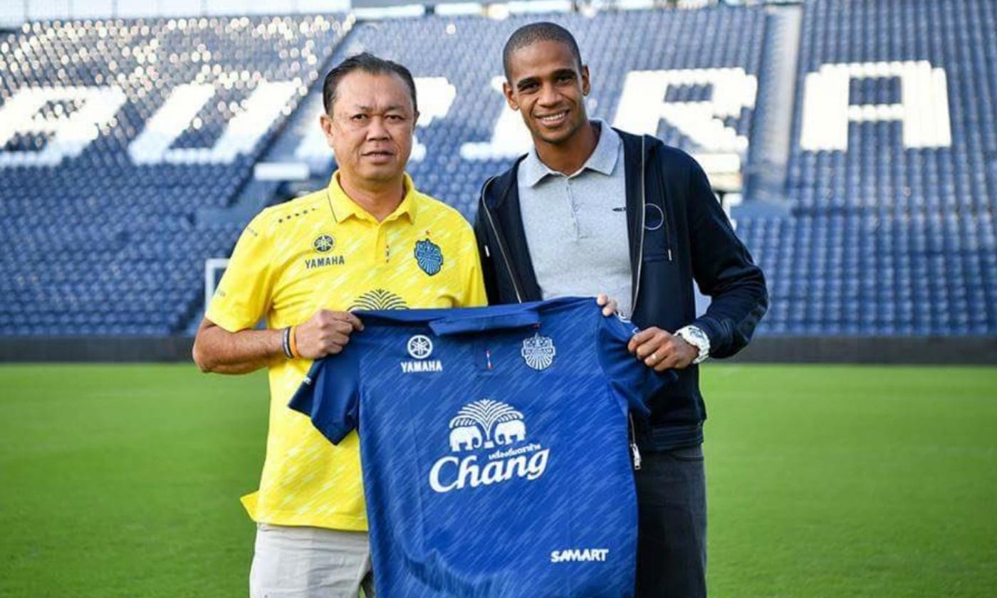 Ex Porto Bruno da Silva: UFFICIALE in Thailandia