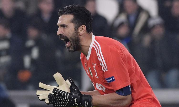 Buffon avvisa la Juve: 'Kane all'altezza di Batistuta e dei due Ronaldo'
