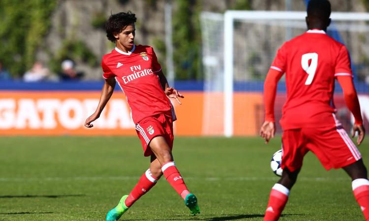 Dalla maxi clausola a Mourinho: ecco Joao Felix, il nuovo Rui Costa