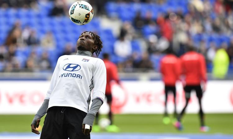 Inter-Suning, un centrale dal Lione: Sabatini ha contattato Yanga Mbiwa