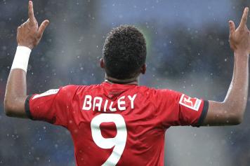 Bailey Bayer Leverkusen esultanza