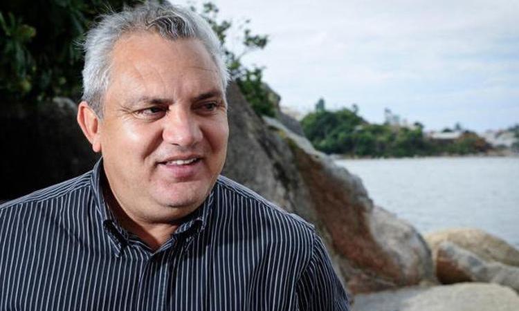 Ex Genoa, Branco lascia l'ospedale: 'Possiamo battere il Covid' VIDEO