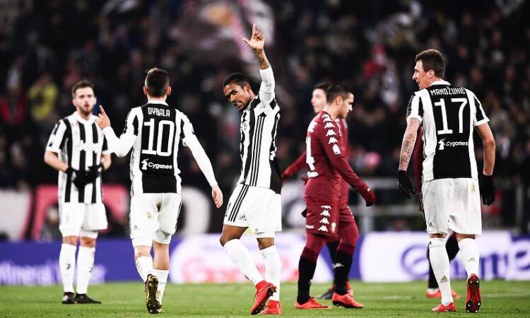 Juve-Torino, le pagelle di CM: show di Douglas Costa, incolpevole Milinkovic