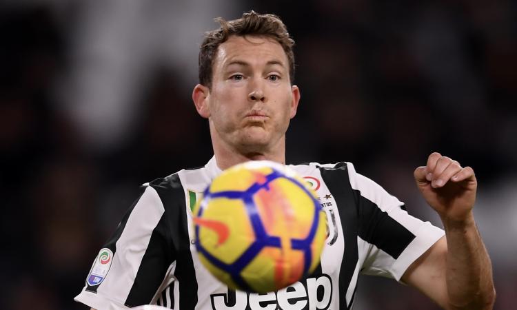 Juventus, Lichtsteiner: 'Niente accordo, non vado al Borussia Dortmund'