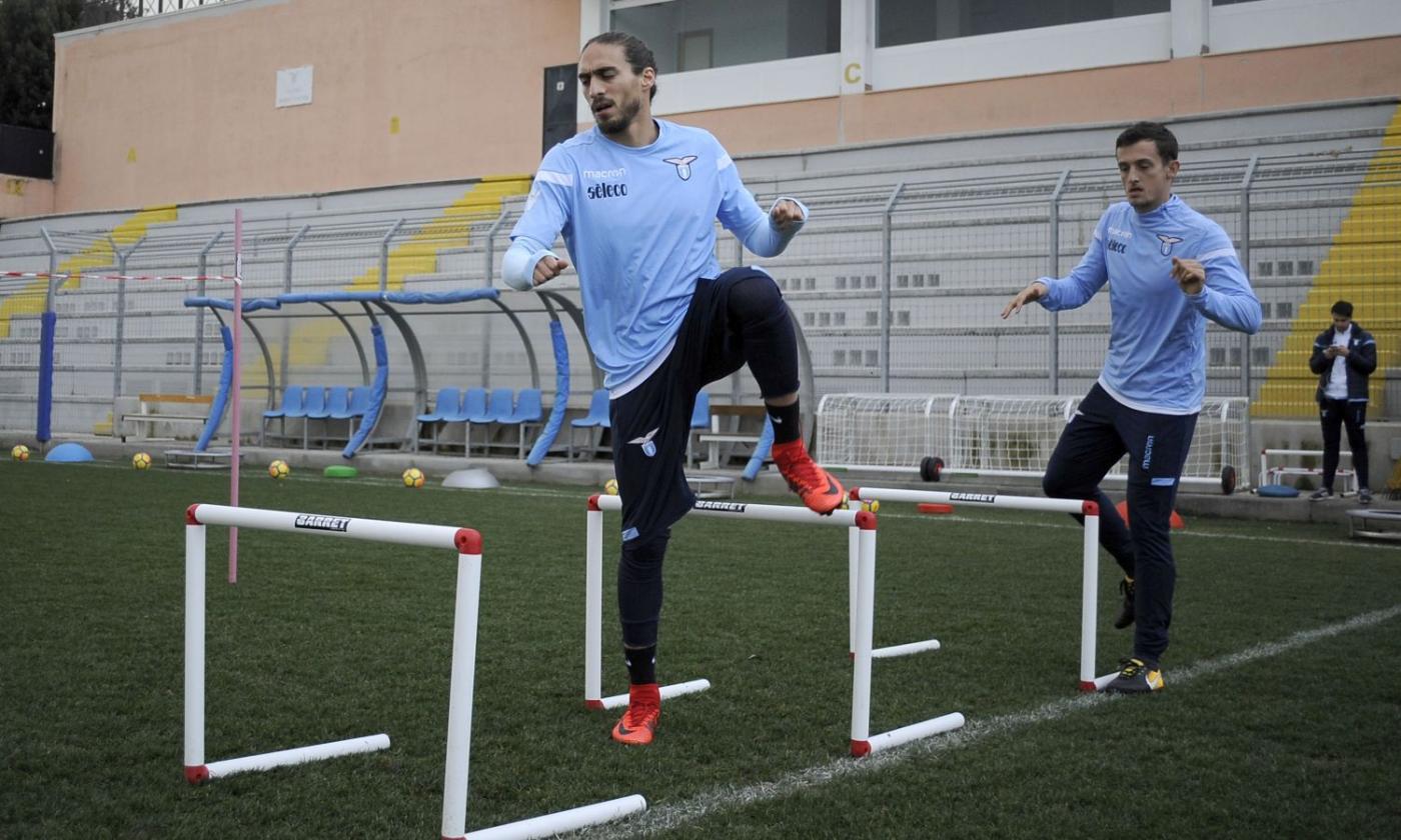 Lazio: Berisha e Durmisi in gruppo alla ripresa, assente Caceres