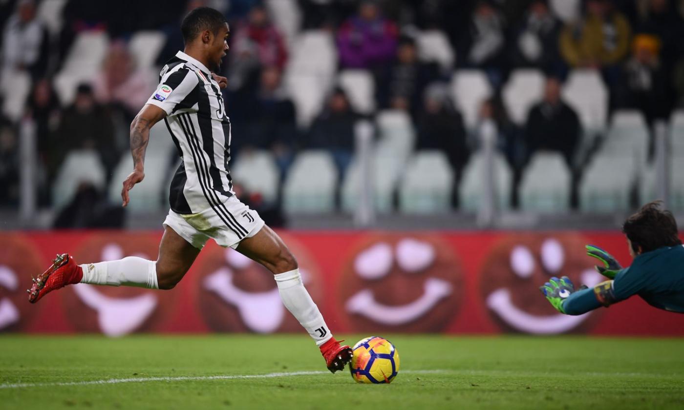 Juve, UFFICIALE: recuperato Douglas Costa, problemi per Sturaro