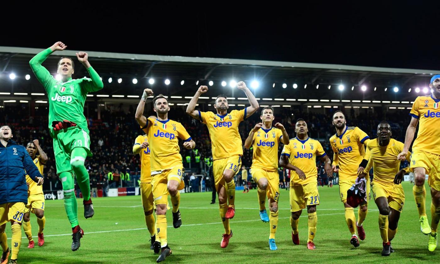 La Juve vince tra le polemiche: 1-0 al Cagliari con Bernardeschi, ansia Dybala