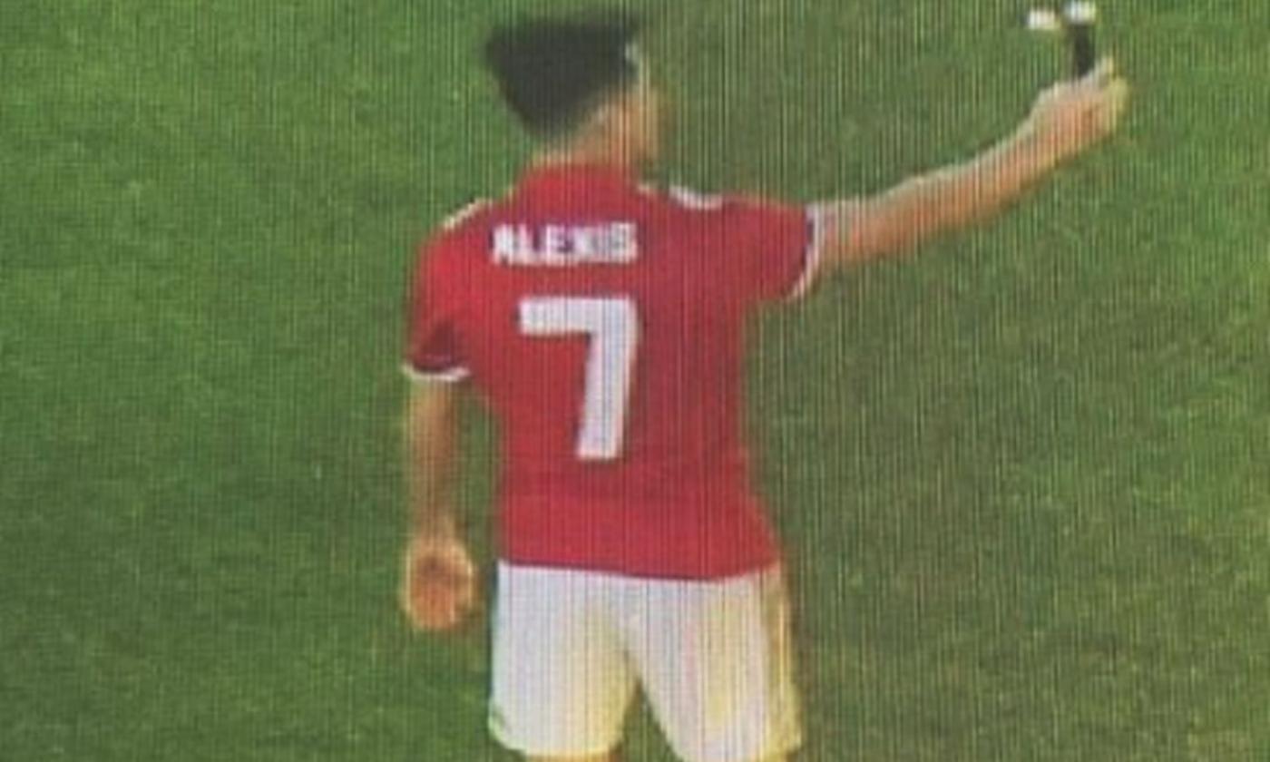 Sanchez al Manchester United: ecco la FOTO con la leggendaria numero 7