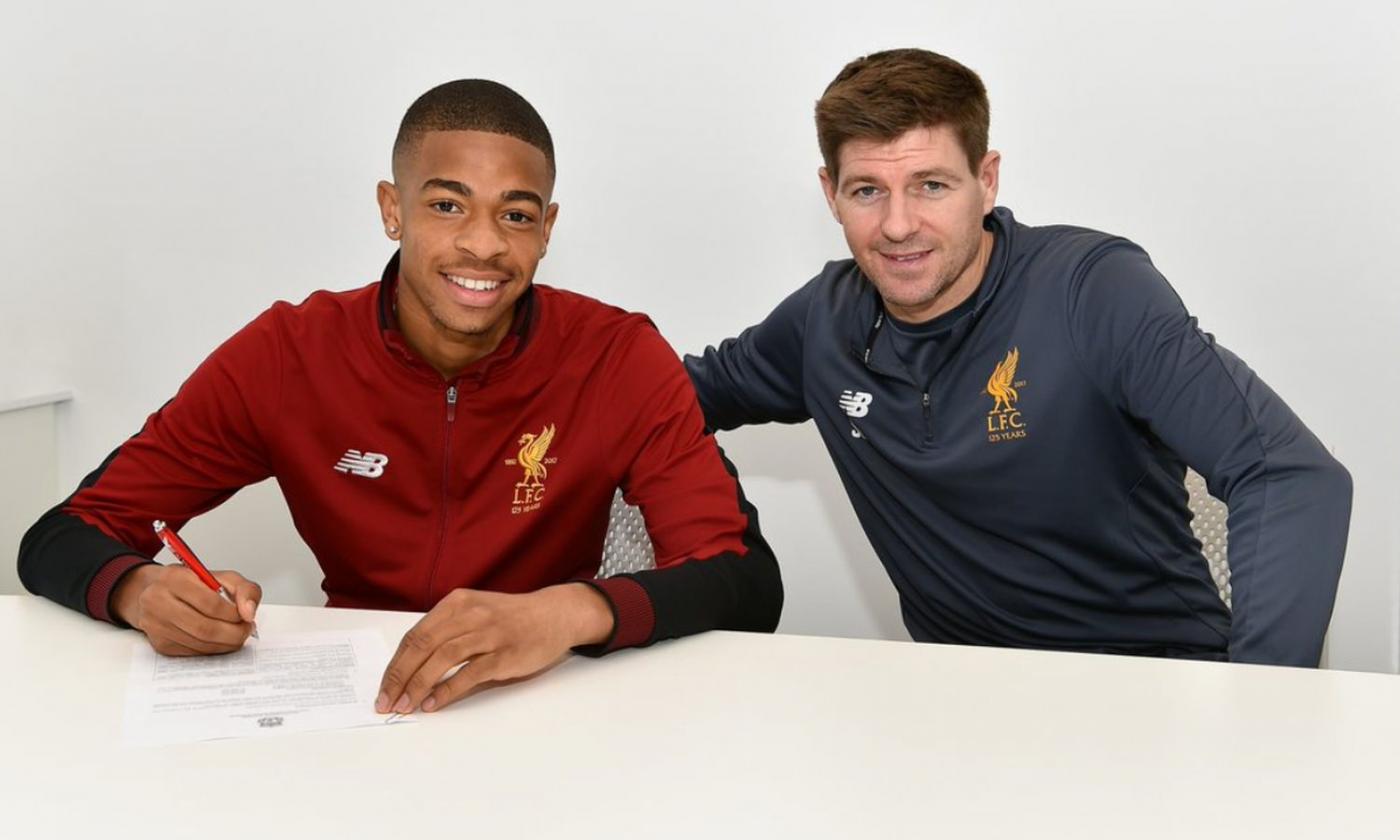 Liverpool, UFFICIALE: firma un centrocampista 