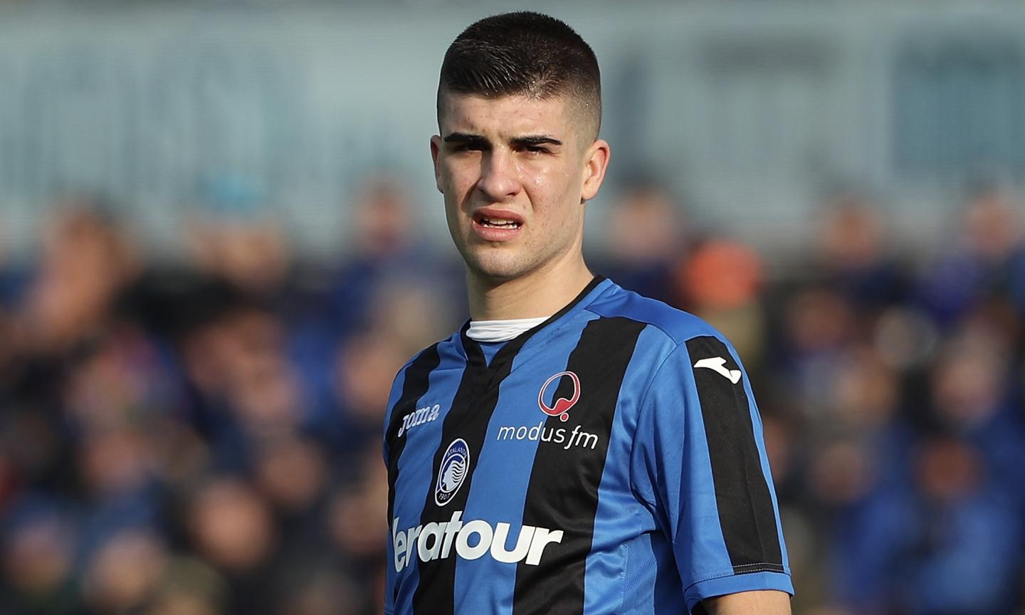 Arsenal warned as agent of Atalanta star reveals Roma talks