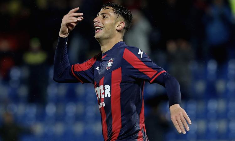 Crotone, Mandragora: 'Pronto alla decisione della Juve'