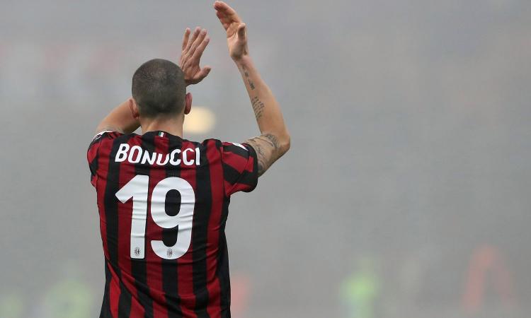 Milan, 4 ore di vertice con l'agente di Bonucci: c'è il prezzo per la plusvalenza