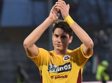 Napoli: sfida a Inter e Juve per un difensore del Cittadella