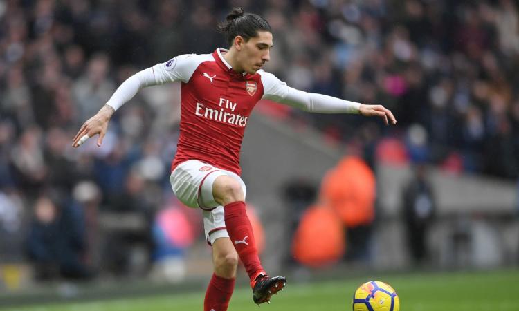 Bellerin ha deciso di lasciare l'Arsenal: la Juventus torna alla carica