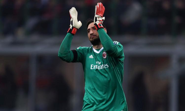 Donnarumma, la famiglia furiosa col Milan perché il club sapeva dello striscione